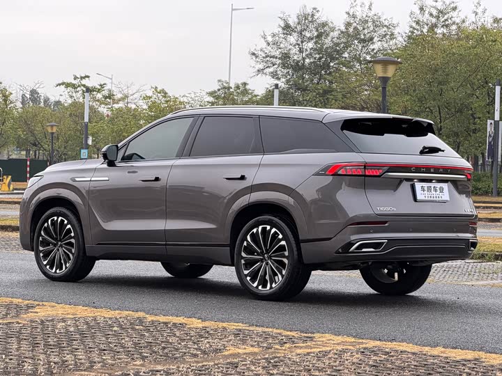 Фото 8 - Chery Tiggo 9