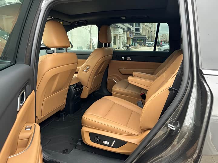 Фото 5 - LiXiang One