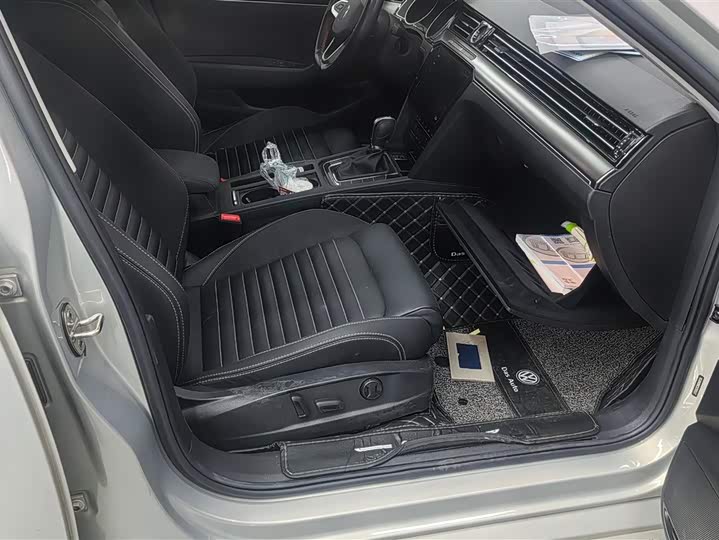 Фото 8 - Volkswagen Magotan