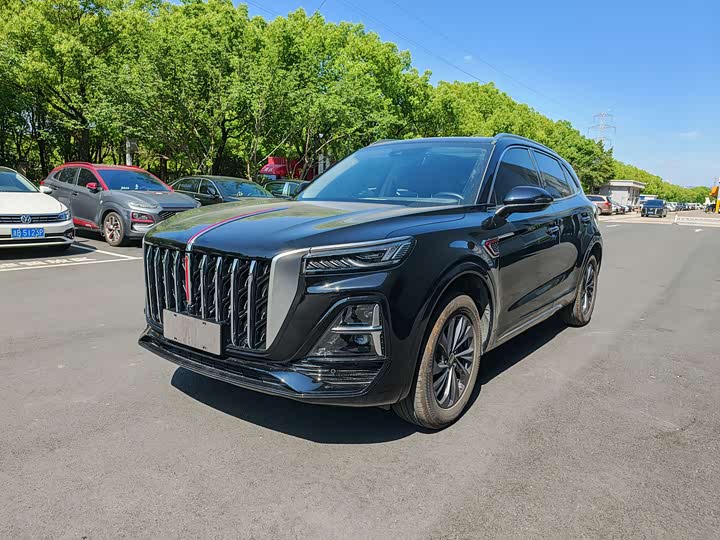 Фото 1 - Hongqi HS5