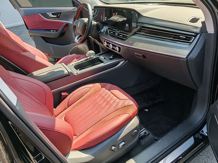 Фото 6 - Hongqi HS5