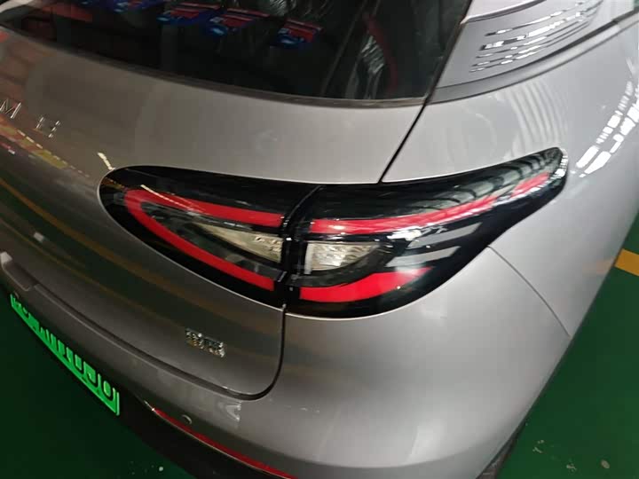Фото 8 - Geely Galaxy Geome