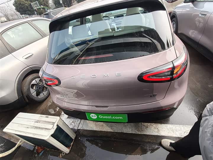 Фото 6 - Geely Galaxy Geome