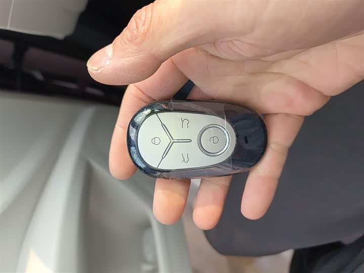 Фото 9 - Geely Galaxy Geome