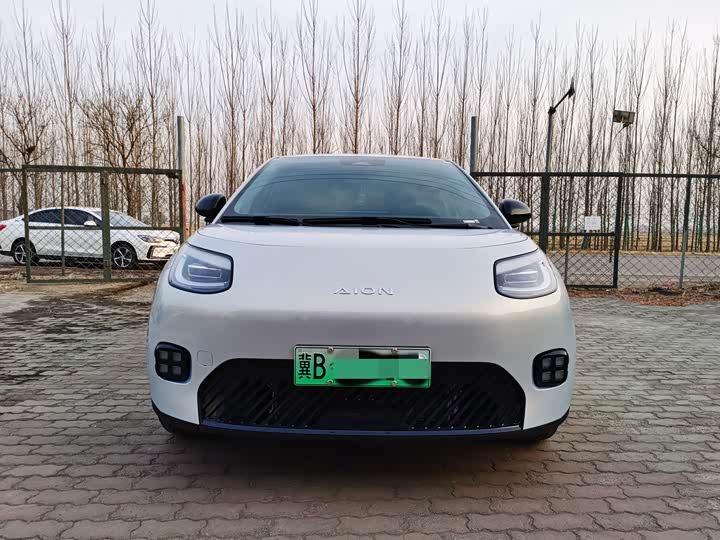 Фото 3 - GAC Aion UT