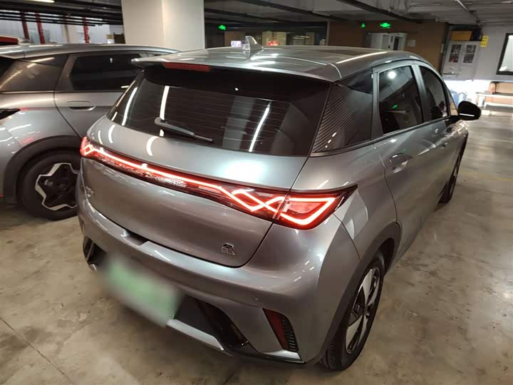 Фото 7 - BYD Dolphin