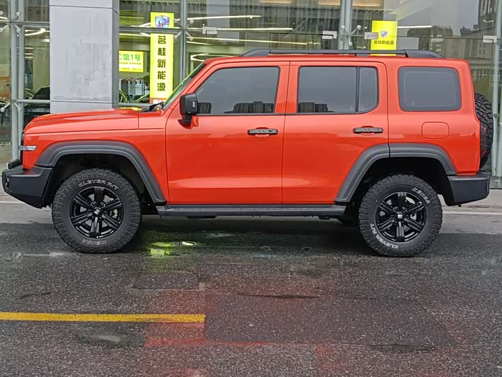 Фото 5 - Tank 300