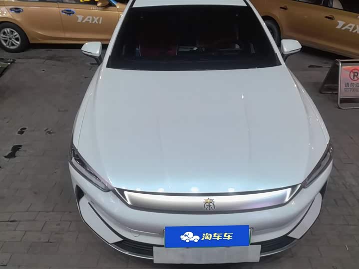 Фото 2 - BYD Qin Plus