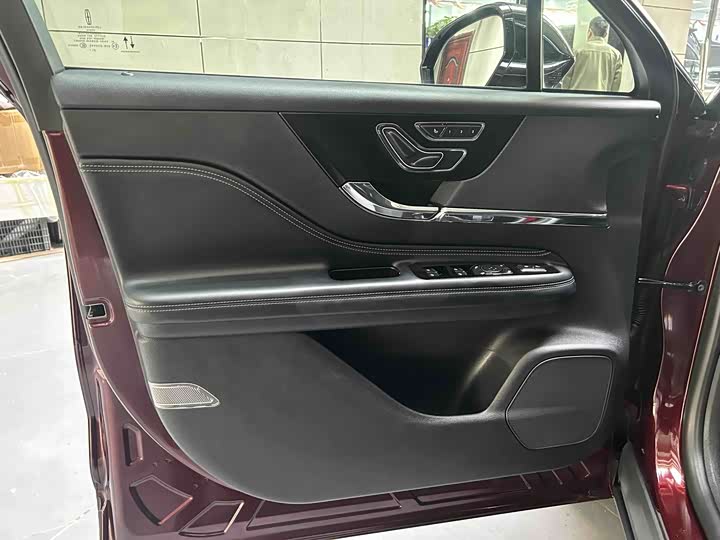 Фото 5 - Lincoln Corsair