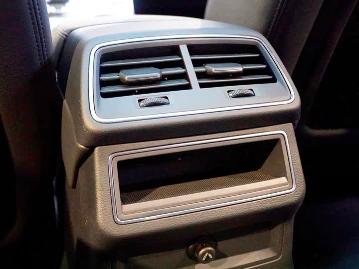 Фото 9 - Audi A7