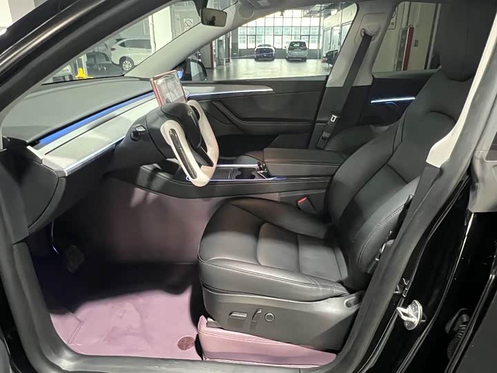 Фото 9 - Tesla Model Y