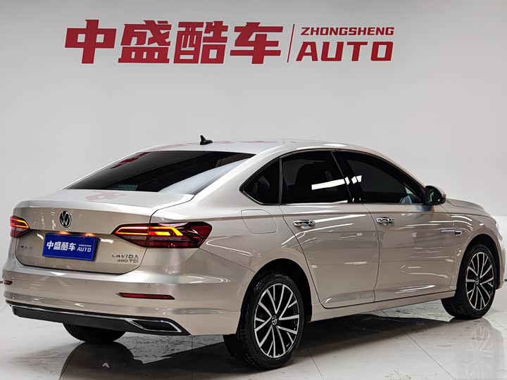 Фото 7 - Volkswagen Lavida