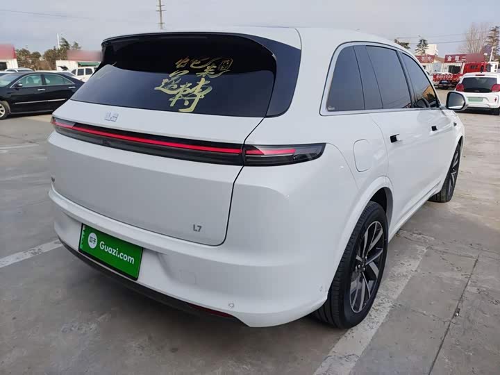 Фото 7 - LiXiang L7