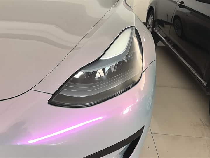 Фото 5 - Tesla Model 3