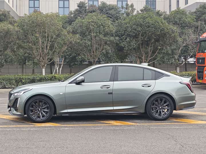 Фото 7 - Cadillac CT5