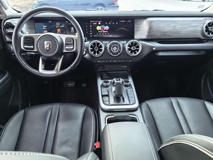 Фото 8 - Tank 300