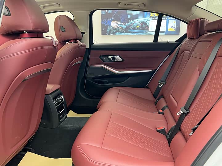 Фото 9 - BMW 3 Series