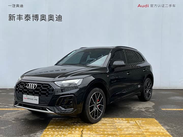 Фото 1 - Audi Q5L