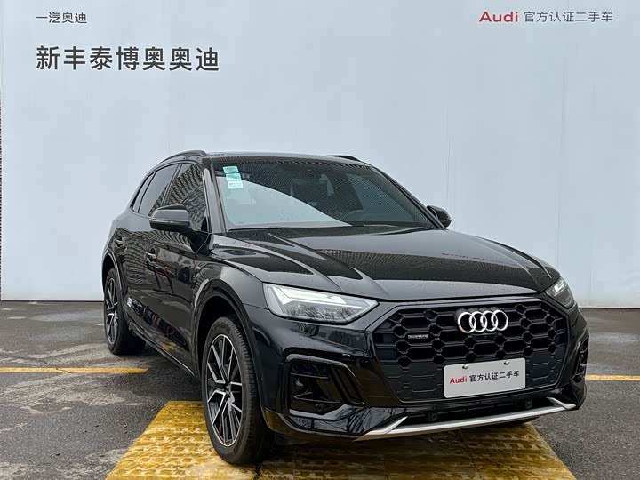 Фото 3 - Audi Q5L