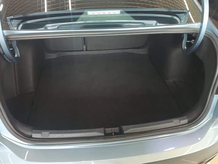 Фото 4 - Volkswagen Lavida