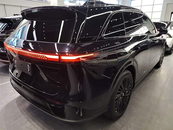 Фото 7 - XPeng G9