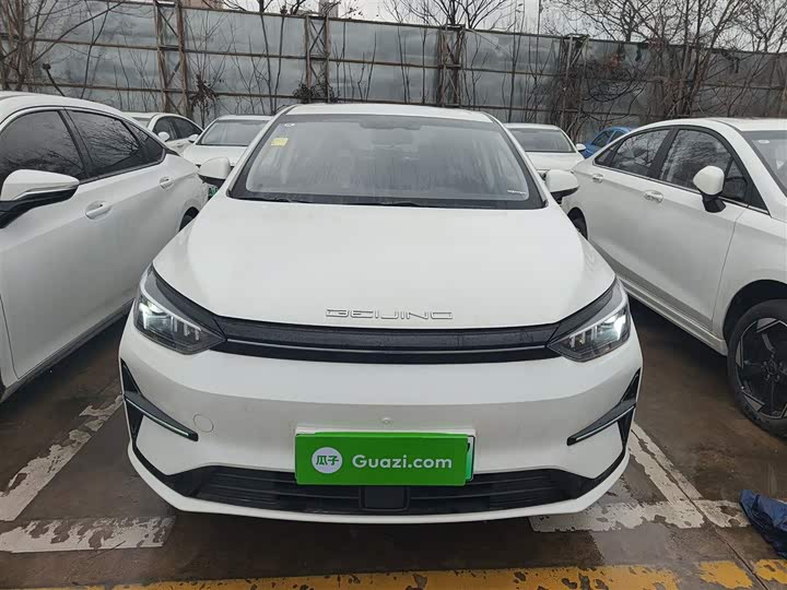 Фото 3 - Beijing EU5 Plus