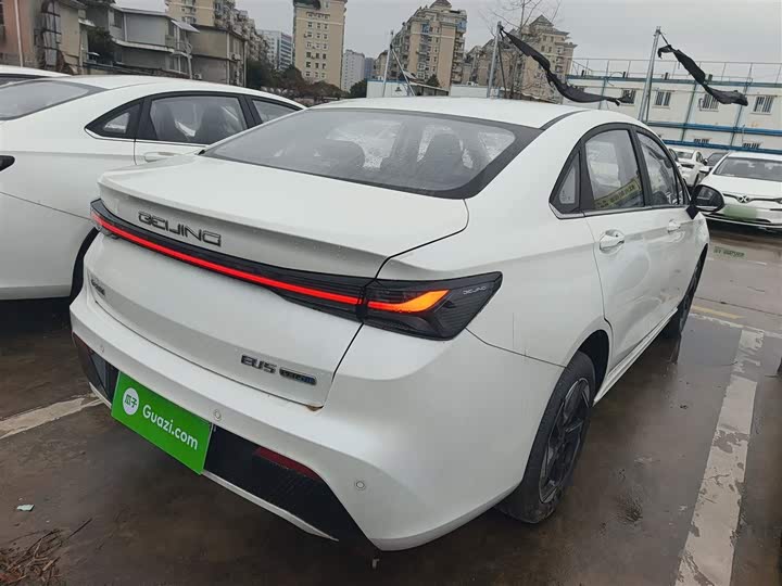 Фото 7 - Beijing EU5 Plus