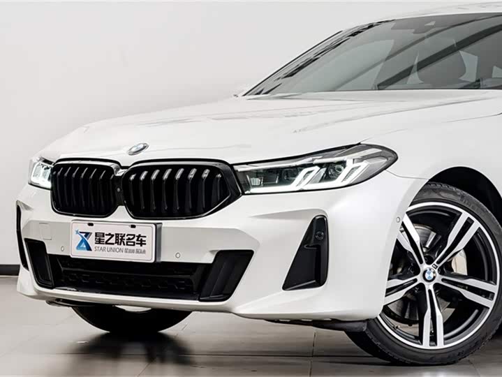 Фото 3 - BMW 6 Series GT