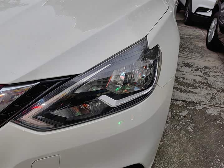 Фото 5 - Nissan Sylphy