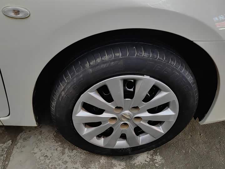 Фото 6 - Nissan Sylphy