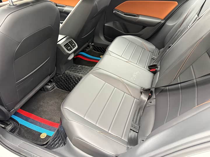 Фото 7 - Volkswagen Bora