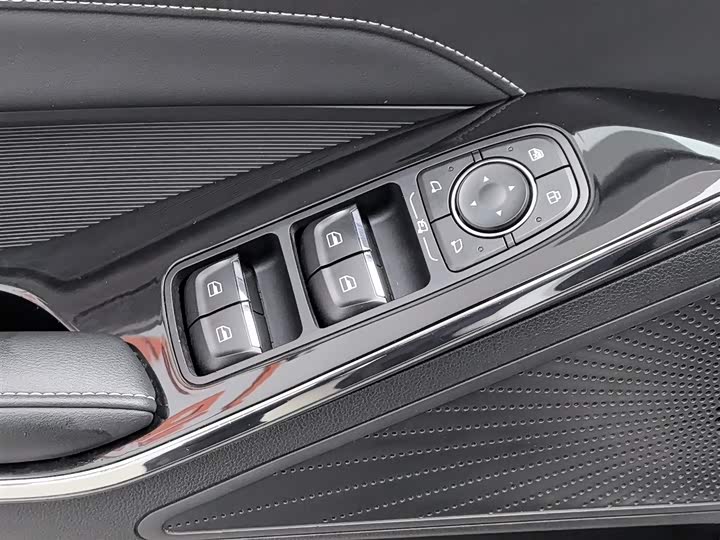 Фото 9 - Haval H6