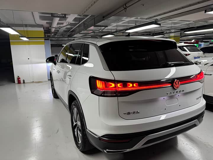 Фото 9 - Volkswagen Tayron