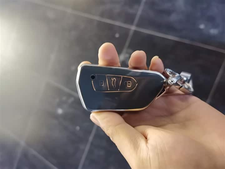 Фото 9 - Volkswagen Golf