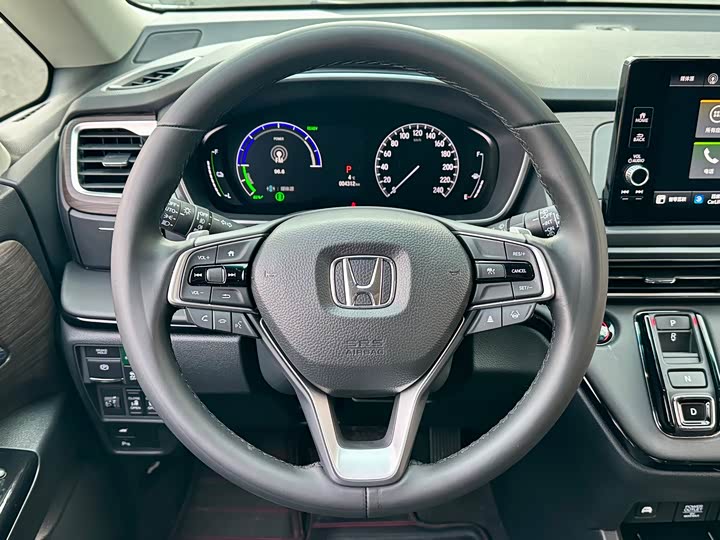 Фото 7 - Honda Odyssey