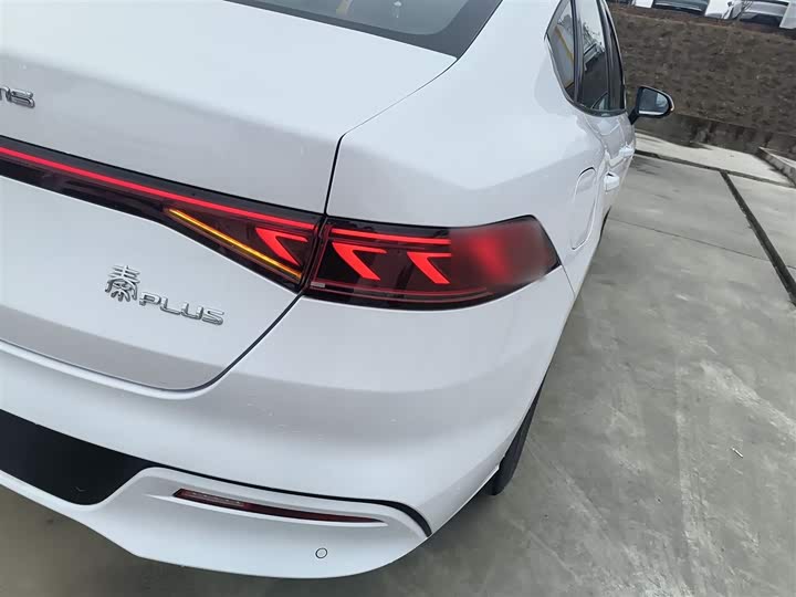 Фото 8 - BYD Qin Plus