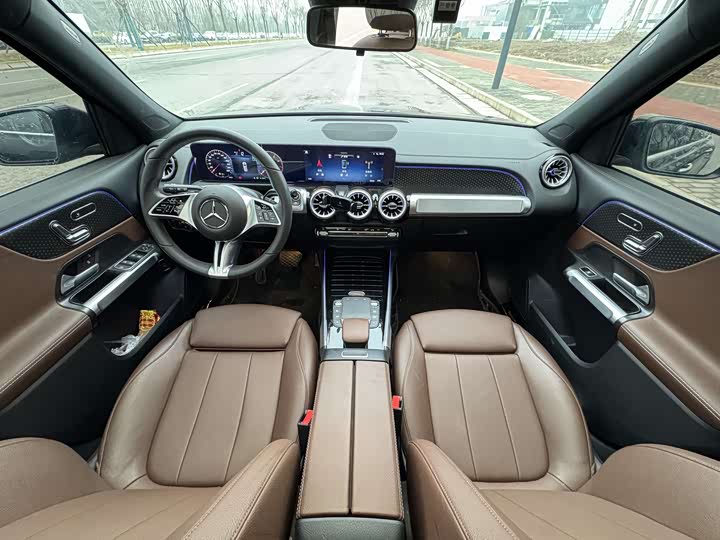 Фото 7 - Mercedes-Benz GLB-Class