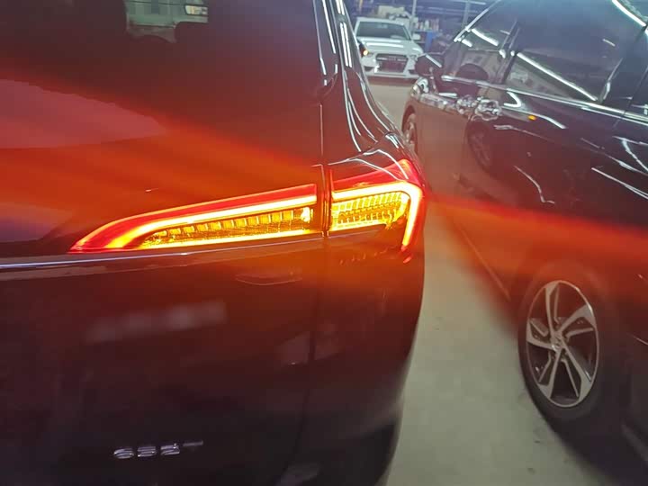 Фото 8 - Buick Envision Plus