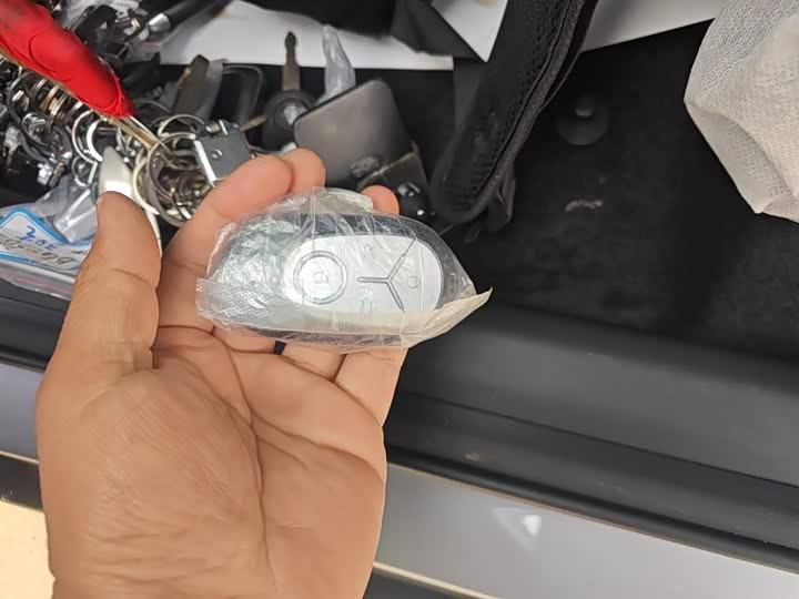 Фото 9 - Geely Galaxy Geome