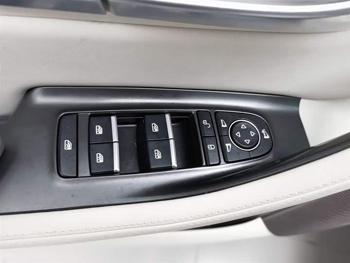 Фото 9 - BYD Song Plus Hybrid/EV