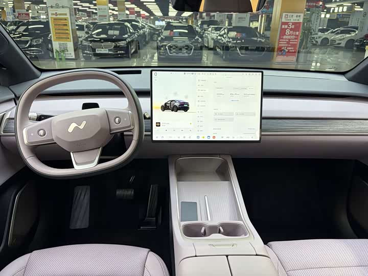 Фото 8 - Nio Onvo L60