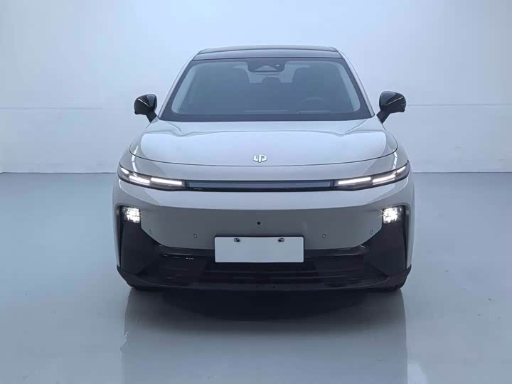 Фото 2 - Leapmotor B10