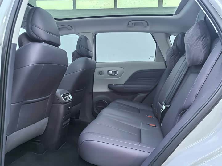 Фото 5 - Leapmotor B10