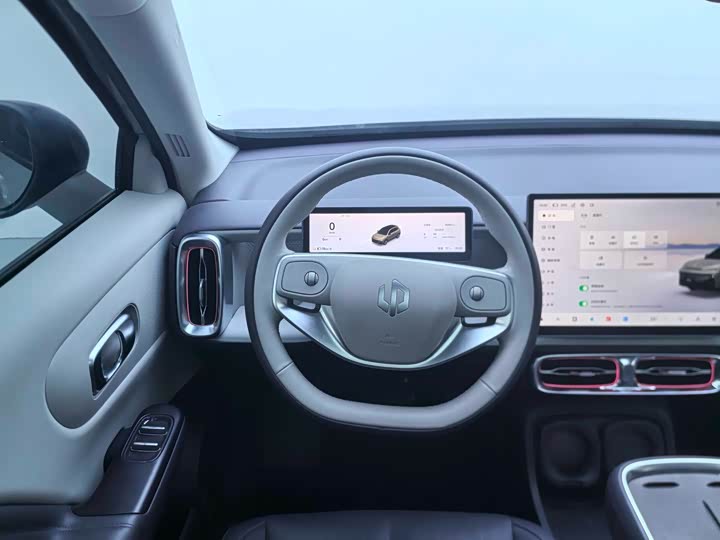 Фото 7 - Leapmotor B10