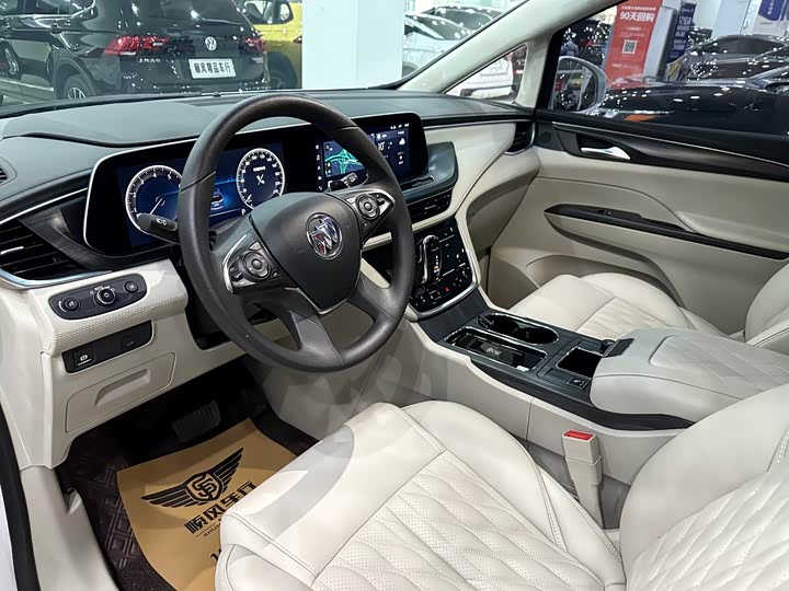 Фото 6 - Buick GL8 ES