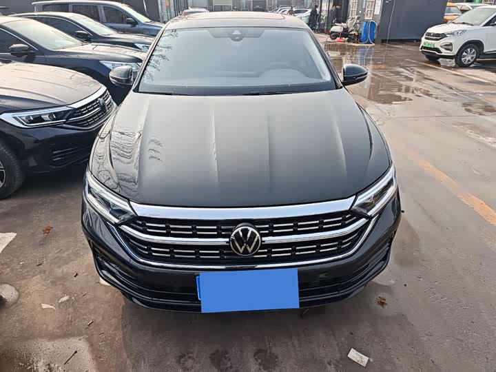 Фото 2 - Volkswagen Sagitar L