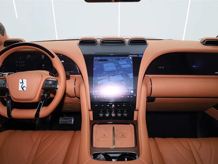 Фото 7 - BYD Yangwang U8