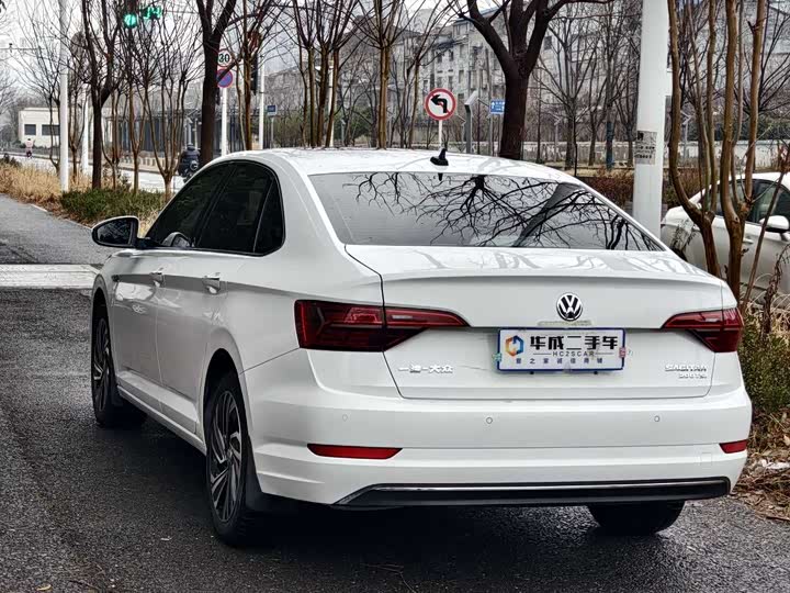 Фото 5 - Volkswagen Sagitar L