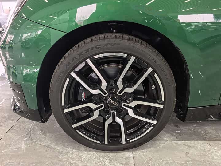 Фото 8 - Mini Cooper