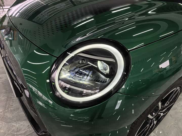 Фото 9 - Mini Cooper